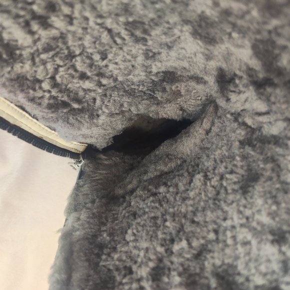 Women's Black Ugg Boots - Picture 9 of 13